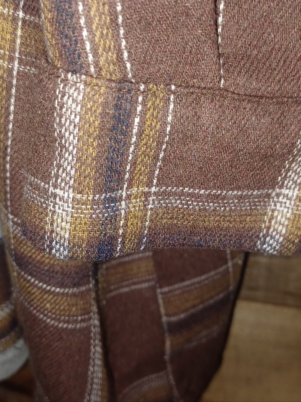 Graphic Long Sleeve Top with Plaid Sleeves - Gray/Brown - Picture 7 of 8